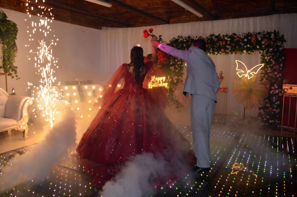 Vals de Quinceaños con Pólvora Fría Festejos Santaella